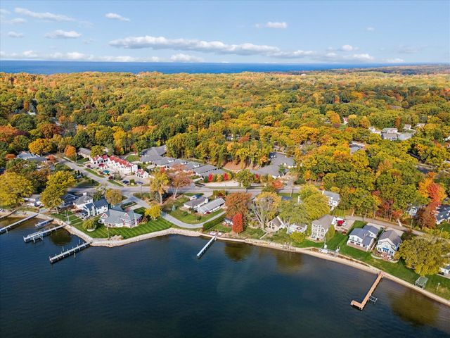 2016 Lake Street, Holland, MI 49424