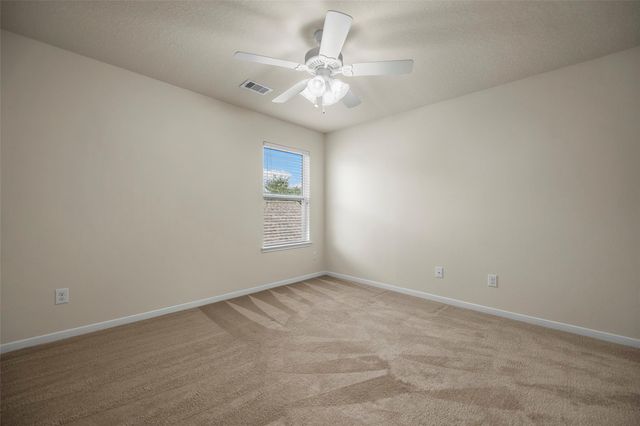 9934 E Yearling Place, Conroe, TX 77385