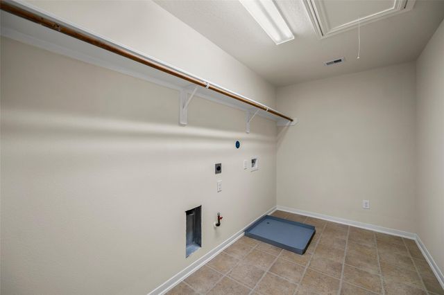 9934 E Yearling Place, Conroe, TX 77385