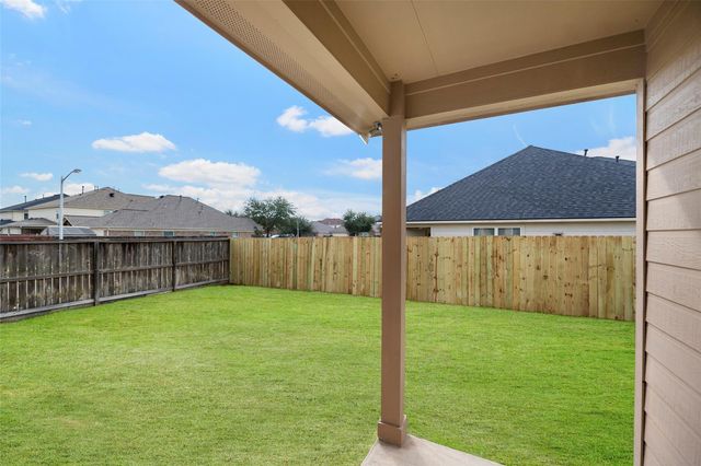 9934 E Yearling Place, Conroe, TX 77385