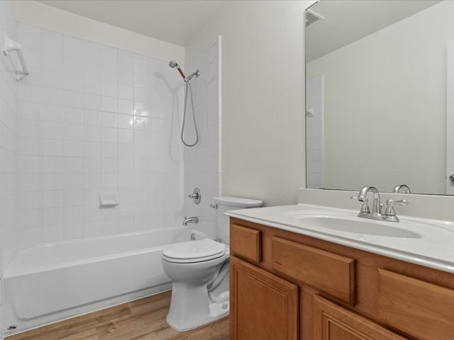 4524 Grassy Glen Drive, Fort Worth, TX 76244