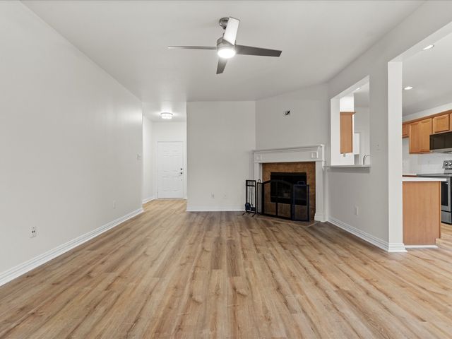 4524 Grassy Glen Drive, Fort Worth, TX 76244