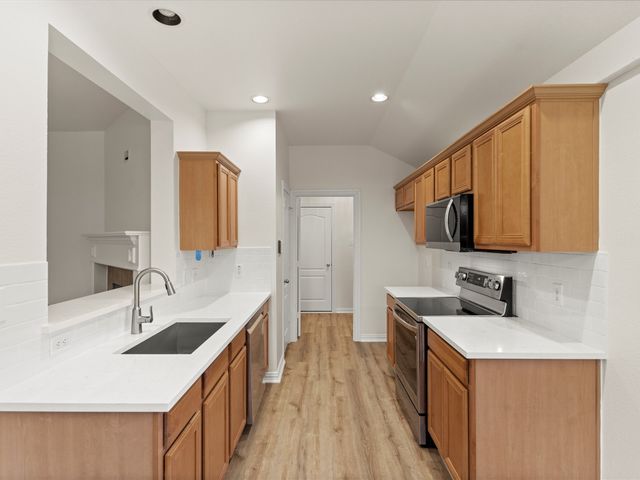 4524 Grassy Glen Drive, Fort Worth, TX 76244