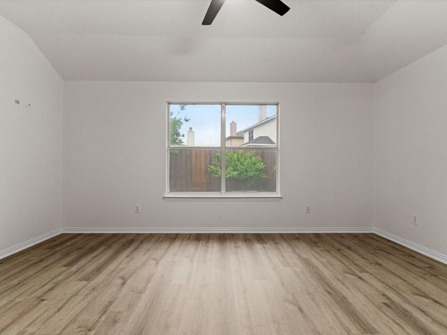 4524 Grassy Glen Drive, Fort Worth, TX 76244