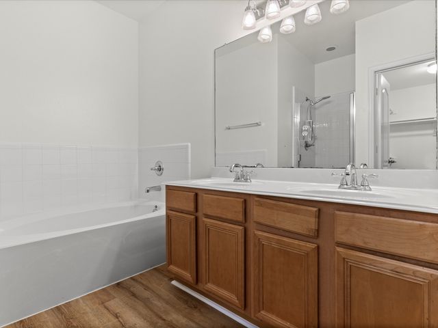 4524 Grassy Glen Drive, Fort Worth, TX 76244