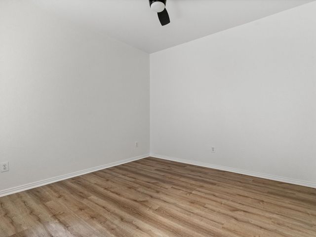 4524 Grassy Glen Drive, Fort Worth, TX 76244