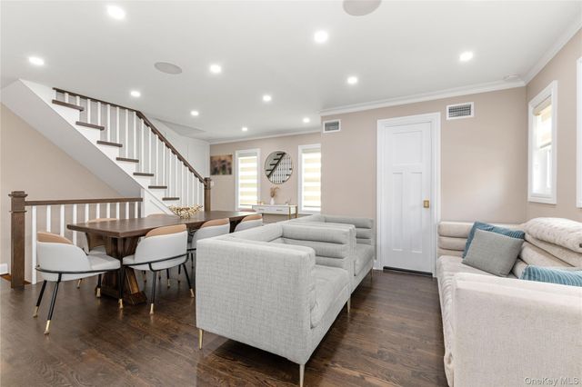 1666 Seagirt Boulevard, Far Rockaway, NY 11691