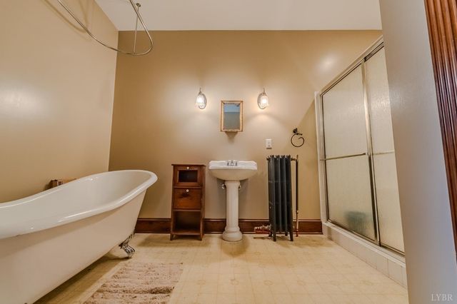 3971 Stage Road, Concord, VA 24538