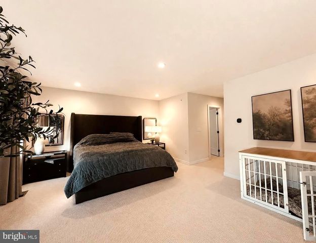 174 MAHOGANY LN, King Of Prussia, PA 19406