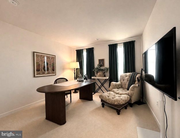 174 MAHOGANY LN, King Of Prussia, PA 19406