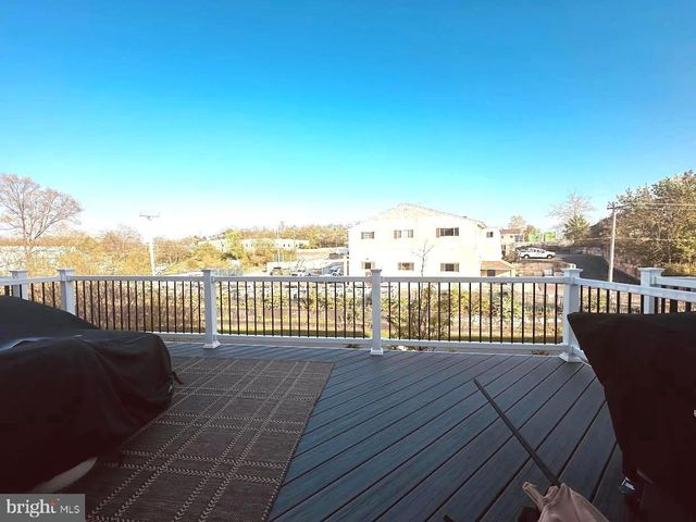 174 MAHOGANY LN, King Of Prussia, PA 19406