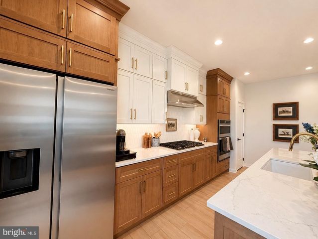 174 MAHOGANY LN, King Of Prussia, PA 19406