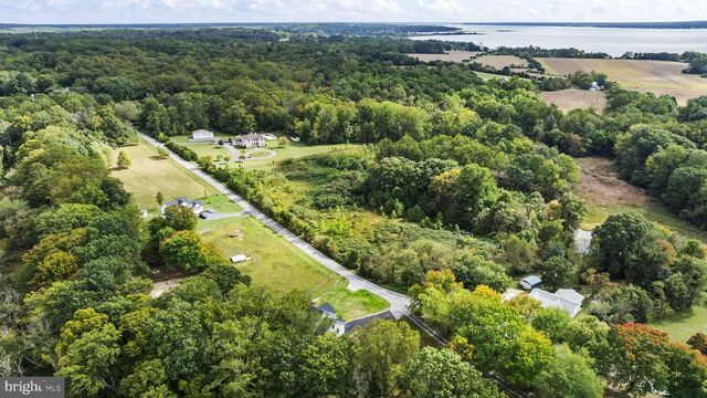 6071 MACS HOLLOW RD, Prince Frederick, MD 20678