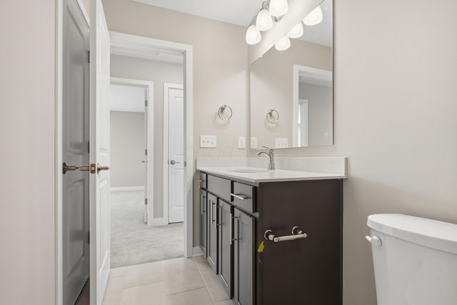 5492 Fawnsbury Court, Powell, OH 43065