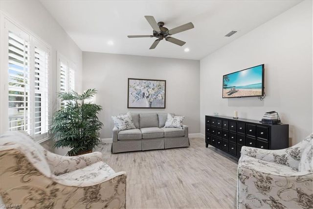 7542 Cypress Walk DR, Fort Myers, FL 33966