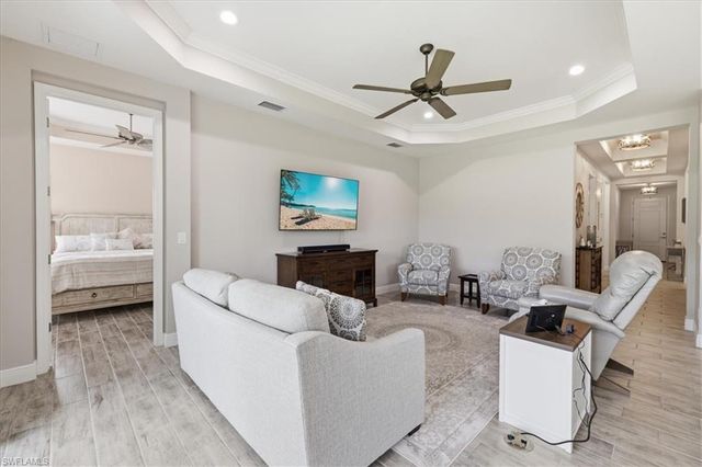 7542 Cypress Walk DR, Fort Myers, FL 33966