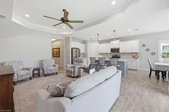 7542 Cypress Walk DR, Fort Myers, FL 33966
