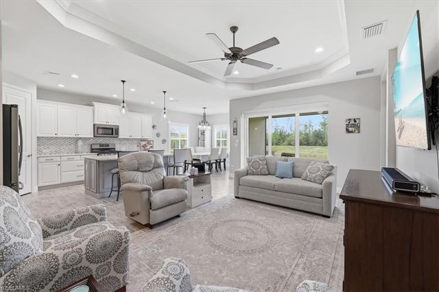 7542 Cypress Walk DR, Fort Myers, FL 33966