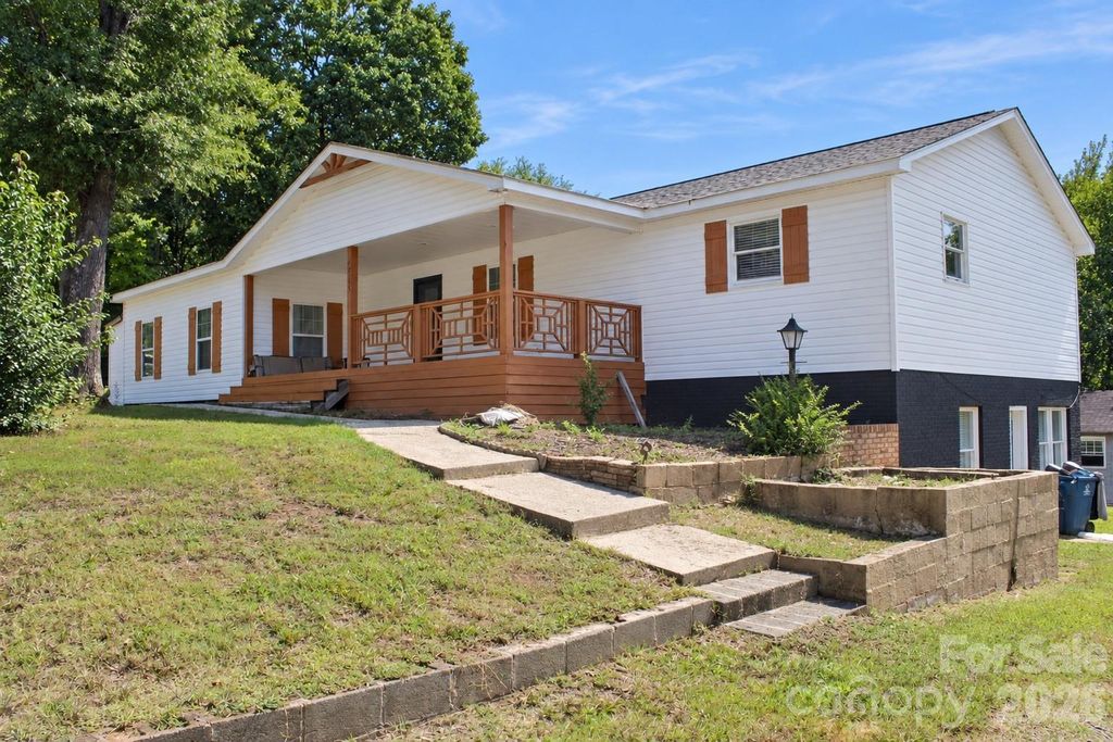 4515 Flowes Store Road, Concord, NC 28025