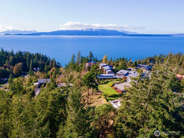 417 Arbutus Place, Bellingham, WA 98225