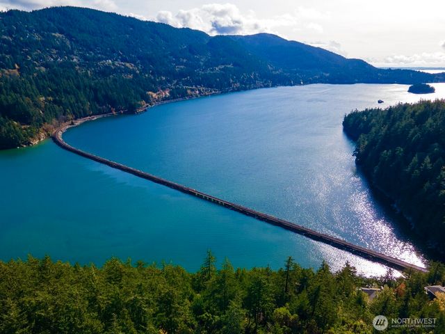 417 Arbutus Place, Bellingham, WA 98225