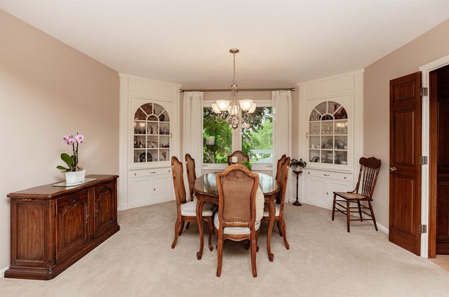 3500 Skyline Drive, Des Moines, IA 50310