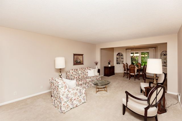 3500 Skyline Drive, Des Moines, IA 50310