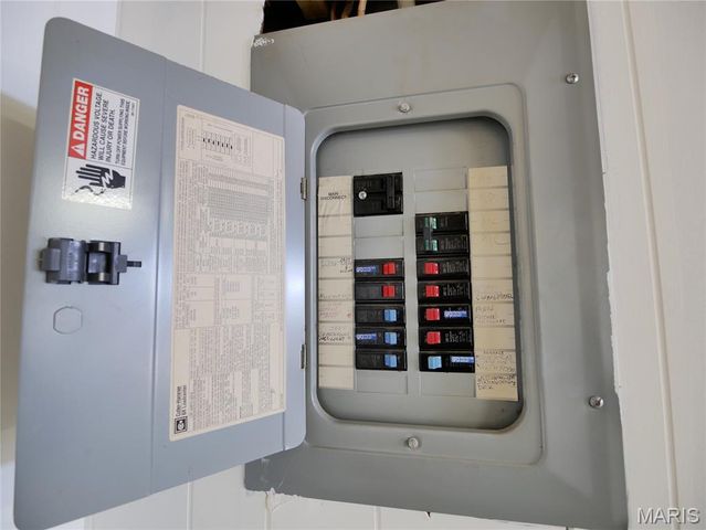 1258 Belgrove Drive, St Louis, MO 63137