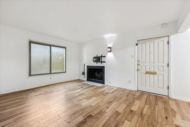 505 W 7th ST 105, Austin, TX 78701