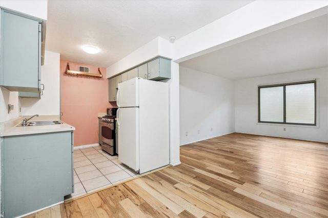 505 W 7th ST 105, Austin, TX 78701