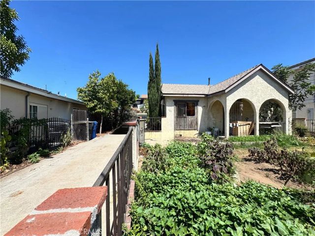 127 W Glendon, San Gabriel, CA 91776