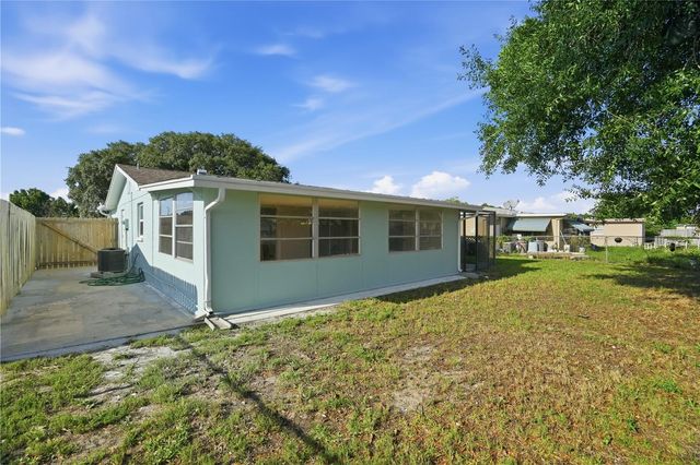 3104 SALISBURY DRIVE, Holiday, FL 34691