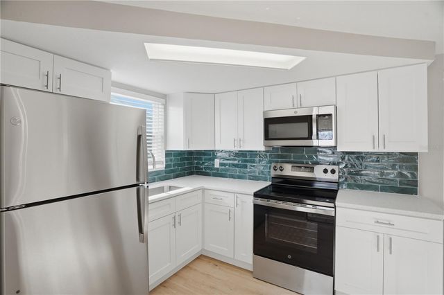 3104 SALISBURY DRIVE, Holiday, FL 34691