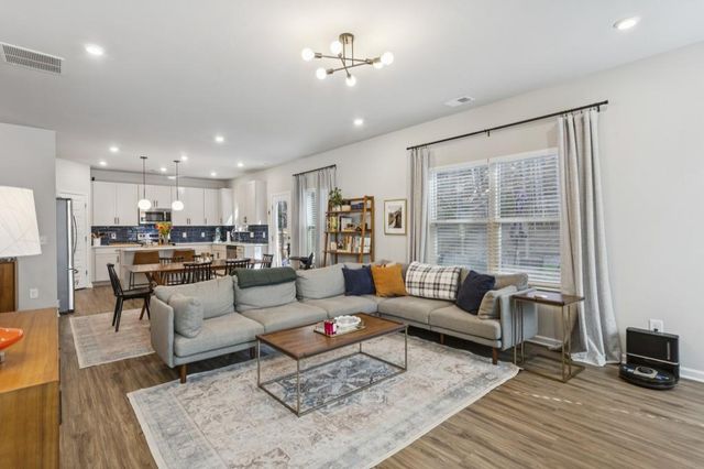 6027 Whitetail Deer Run, Mableton, GA 30126