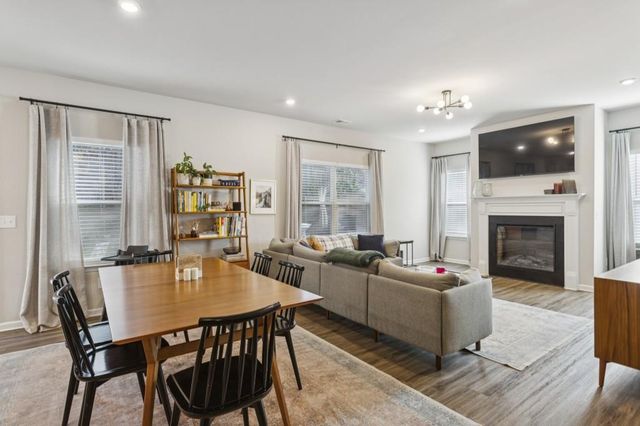 6027 Whitetail Deer Run, Mableton, GA 30126