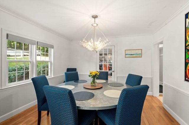 19 Druid Hill Rd, Newton, MA 02461