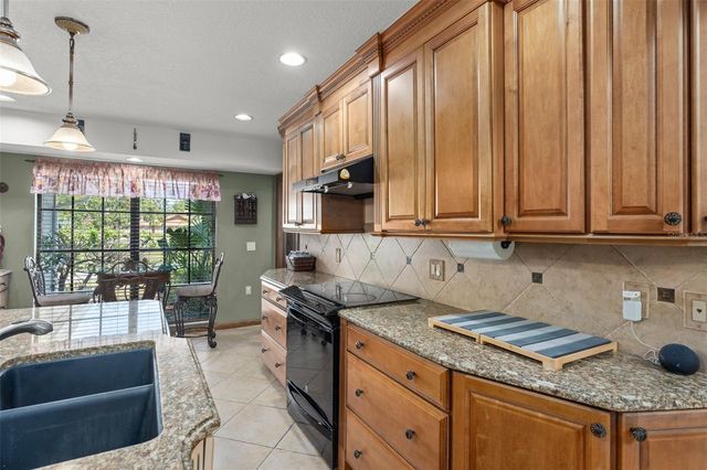 1341 S RIDGE LAKE CIRCLE, Longwood, FL 32750