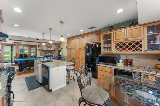 1341 S RIDGE LAKE CIRCLE, Longwood, FL 32750