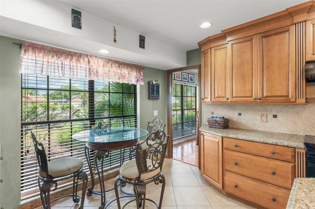 1341 S RIDGE LAKE CIRCLE, Longwood, FL 32750