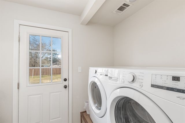 819 Beech Street, Bonham, TX 75418