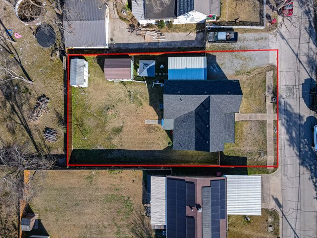 819 Beech Street, Bonham, TX 75418