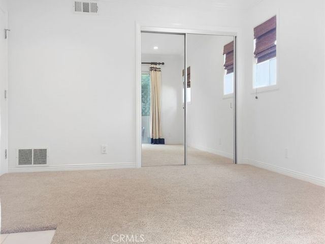 125 El Porto, Manhattan Beach, CA 90266