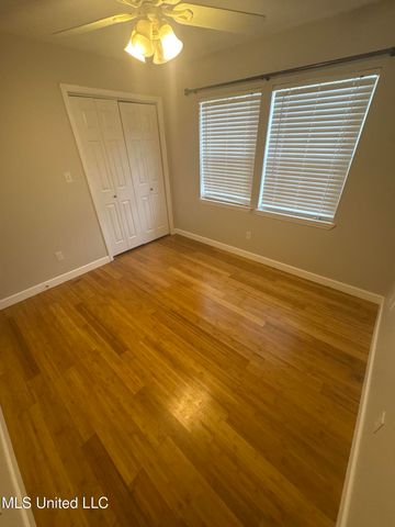 9 40th Street, Gulfport, MS 39507