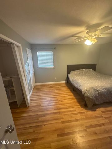 9 40th Street, Gulfport, MS 39507