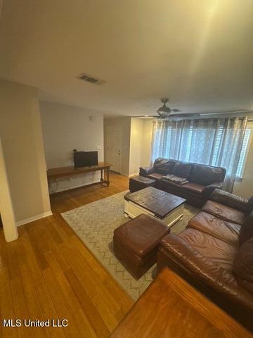 9 40th Street, Gulfport, MS 39507