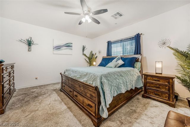 828 Grand Country Avenue, North Las Vegas, NV 89086