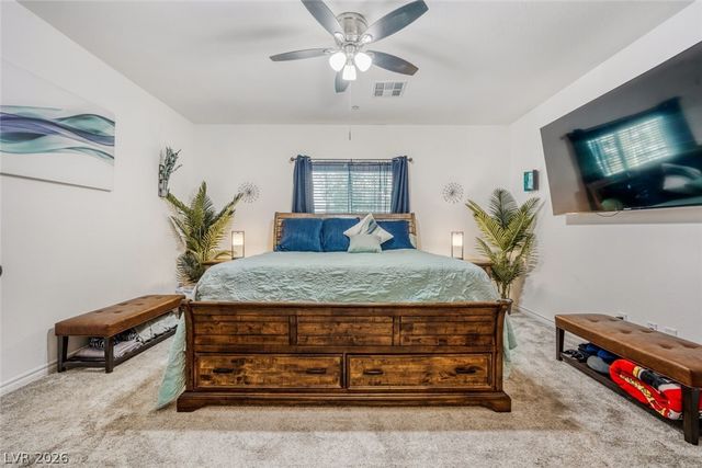 828 Grand Country Avenue, North Las Vegas, NV 89086