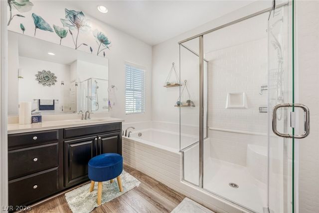 828 Grand Country Avenue, North Las Vegas, NV 89086