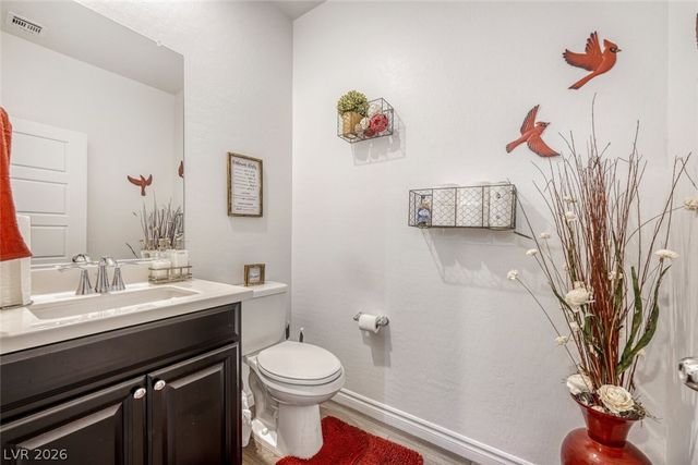 828 Grand Country Avenue, North Las Vegas, NV 89086