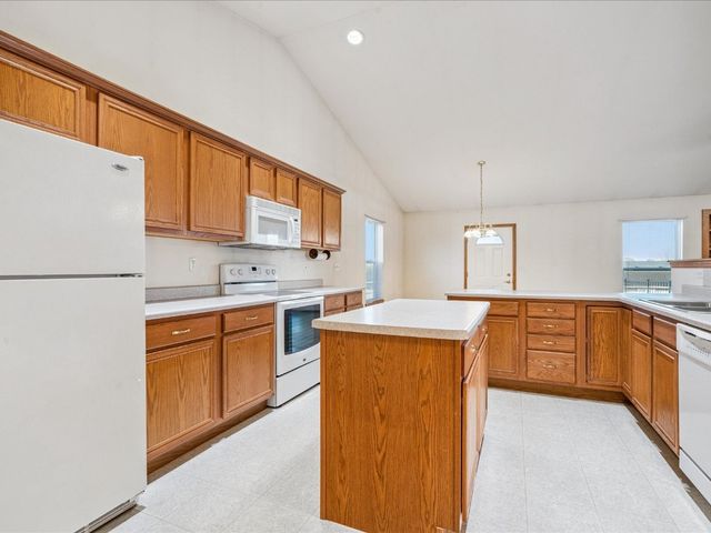 2161 Agate Street, Marion, IA 52302